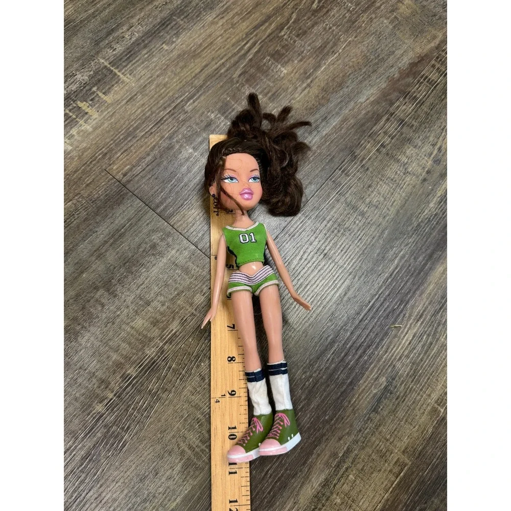 Bratz Play Sportz Basketball Yasmin Doll 2001‎ MGA Green Athletic Outfit 10 inch